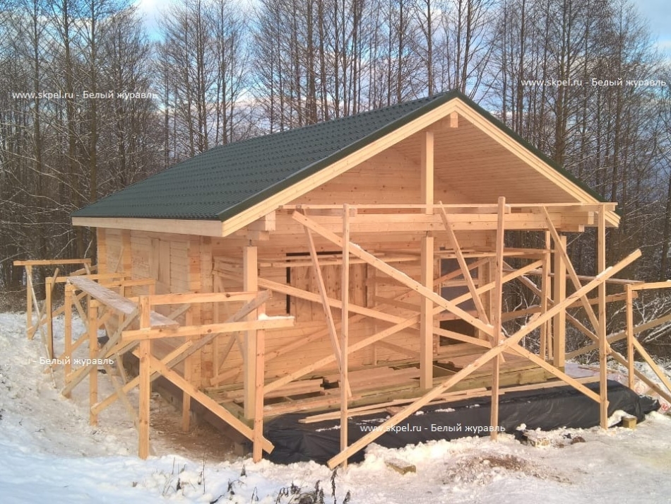 БРУСОВАЯ БАНЯ В ПОСЁЛКЕ ЗИМАРИ БРУСОВАЯ БАНЯ В ПОСЁЛКЕ ЗИМАРИ