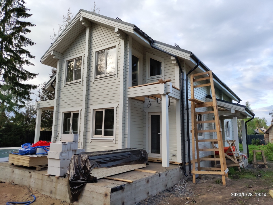 Дом из бруса в Бернгардовке Дом из бруса в Бернгардовке