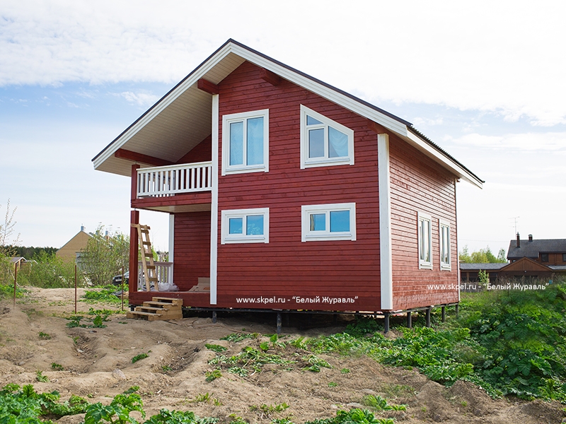 Брусовой дом в Стрельне Брусовой дом в Стрельне