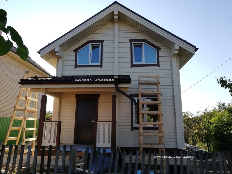 Брусовой дом в городе Истра