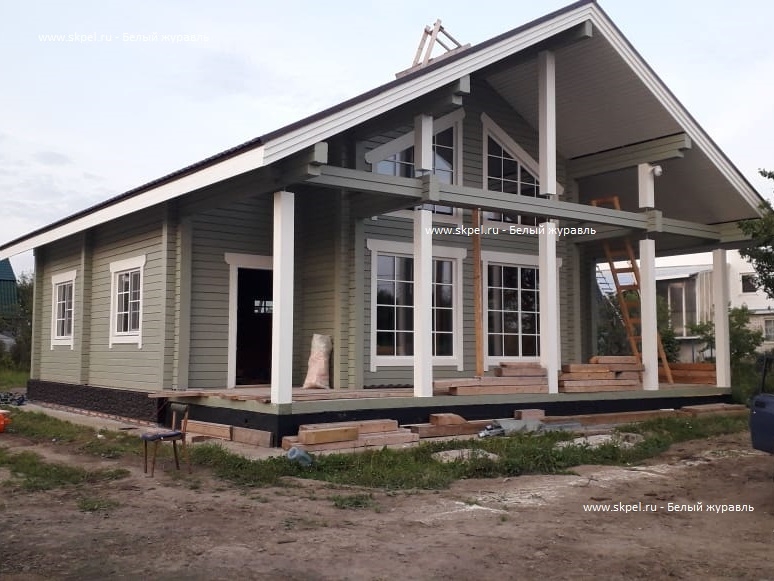 Брусовой дом в поселке Ириновка Брусовой дом в поселке Ириновка